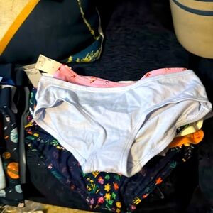 Little girl, underwear 10 pair brand new all different colors small